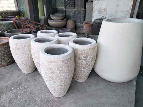 Various molded jars and amphora stones for sale by buying agent in Bali sourcing export in Indonesia.